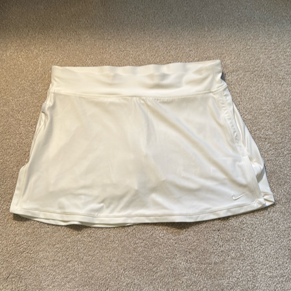 Nike Dri-Fit Tennis Skirt Size M(8-10)